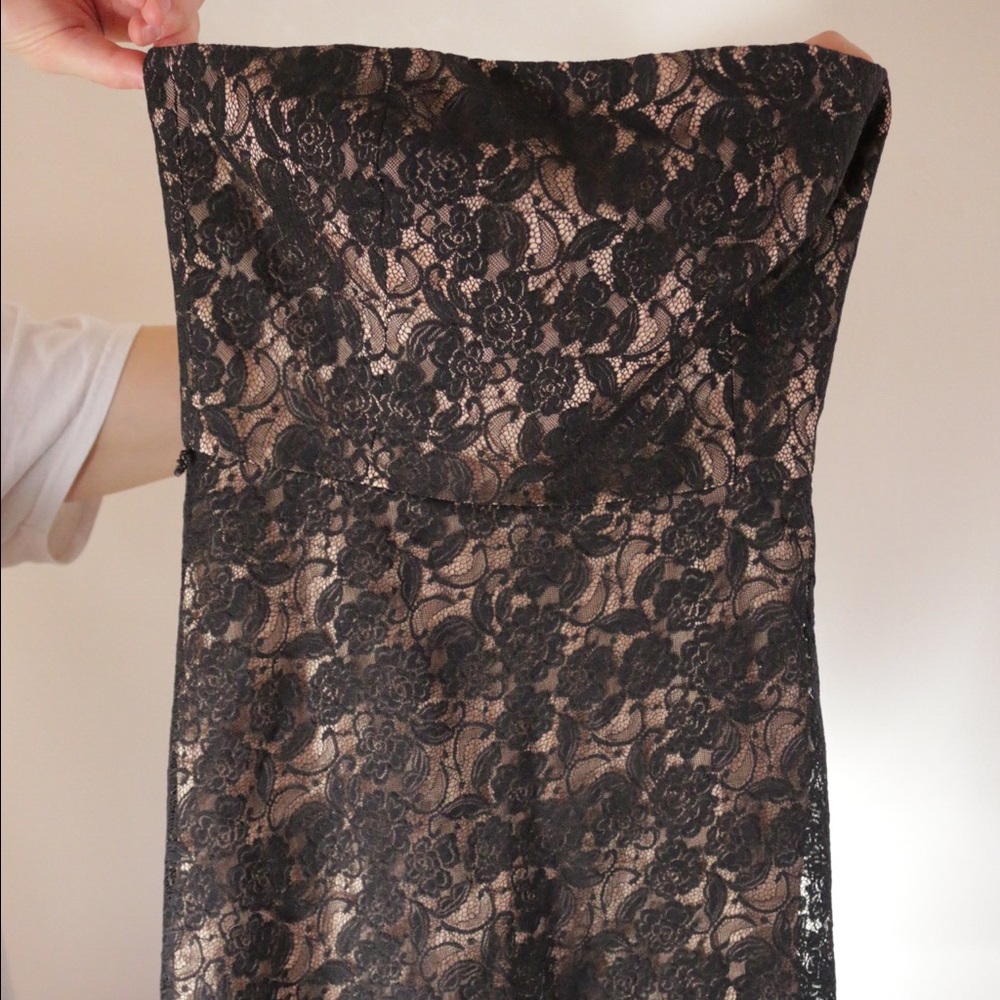 The Loft Ann Taylor Lace strapless dress