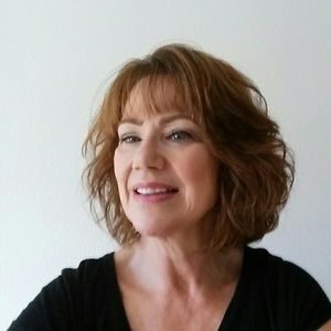 Meet your Posher, Valerie