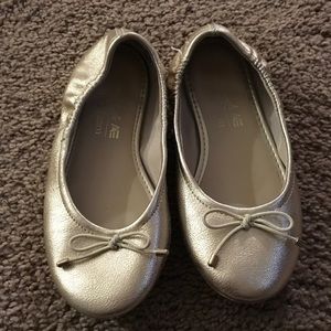 Girls American eagle dress shoes