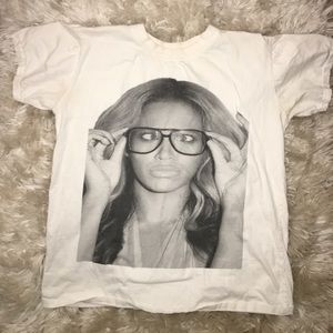 Beyonce t-shirt✨