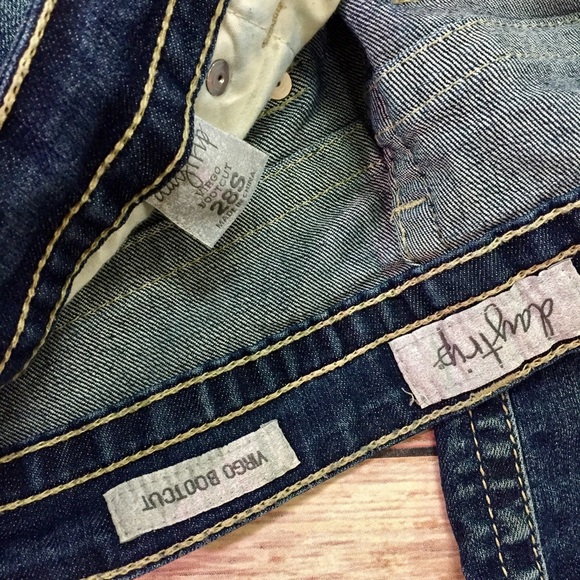 [Daytrip] Virgo Bootcut Jeans - Picture 7 of 8