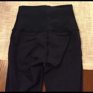 Lululemon navy leggings