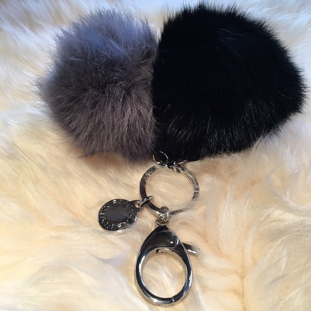Double Fur Fob