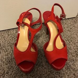 Gianni bini red heels