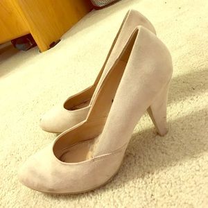 Pastel pink heels‼️
