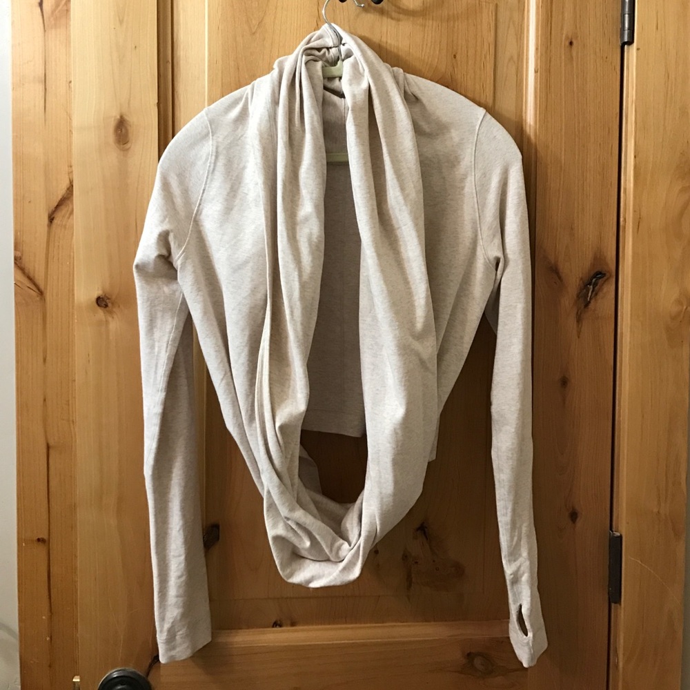 Lululemon wrap multi-way sweater