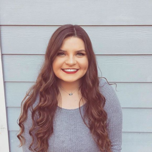 Meet your Posher, Allie - Picture 1 of 1