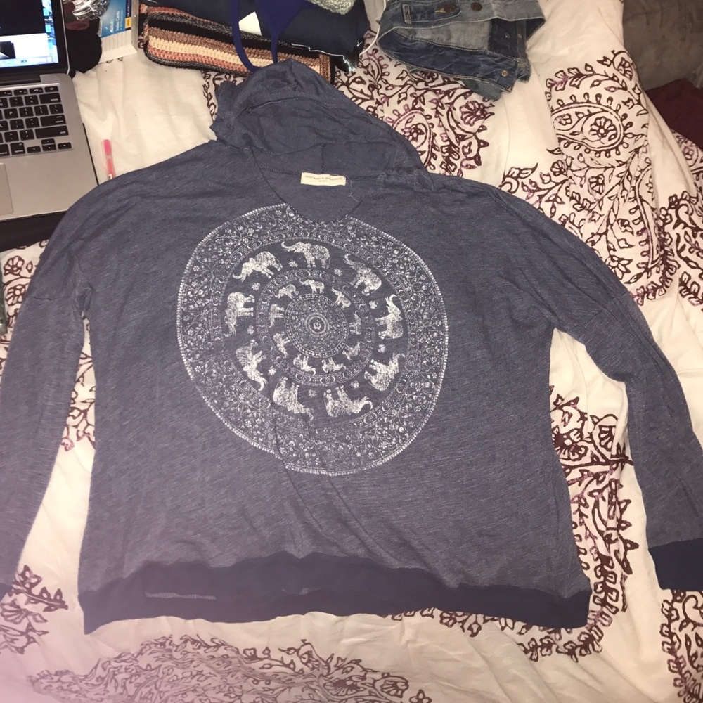 Project social tee shirt with hood