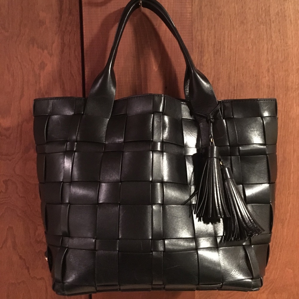 Michael Kors leather black basket weave handbag