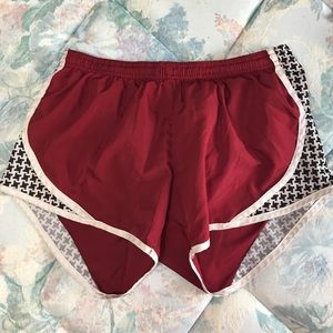 Tempo dri-fit tempo short