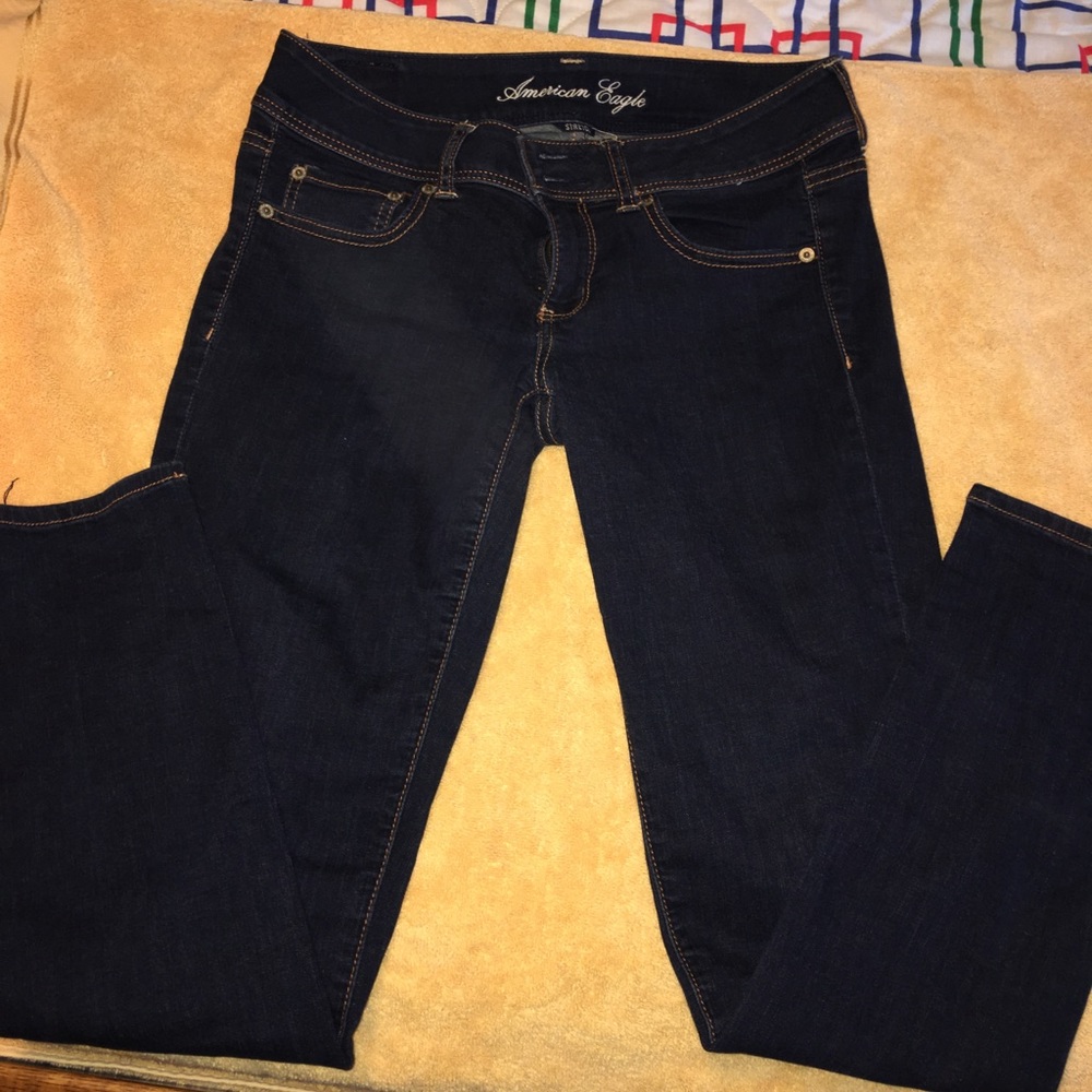 American Eagle skinny jeans