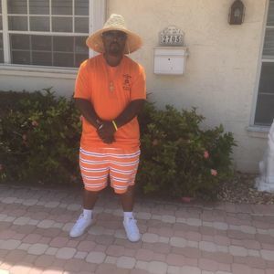 Meet your Posher, Bobby