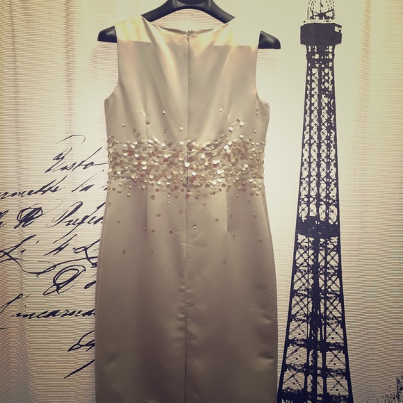 Calvin Klein Knee Dress! - Picture 3 of 5