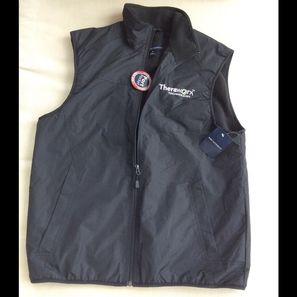 Port Authority Challenger II Nylon Vest True Black (Gift with Purchase) - Picture 2 of 4