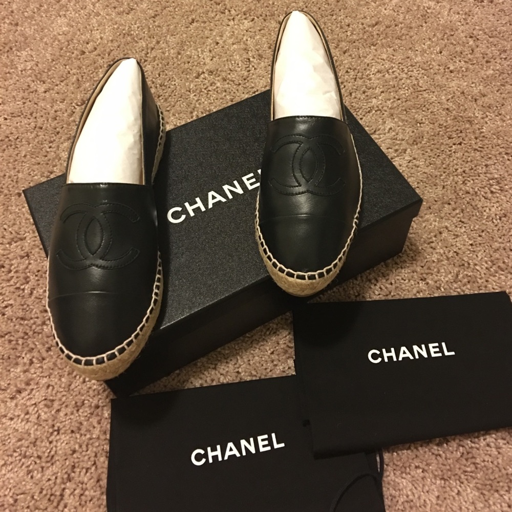 ❌SOLD❌💯 Authentic Chanel Espadrilles Sz 37