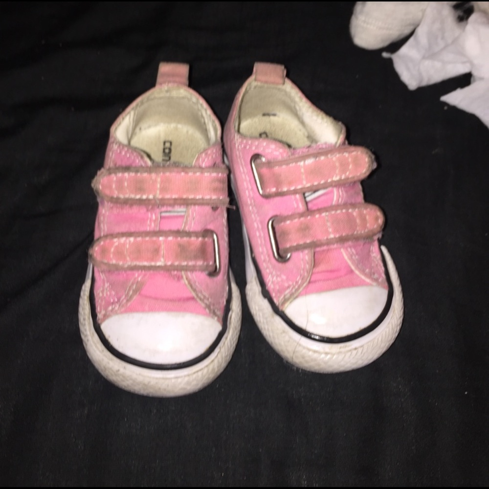 Baby girl convers