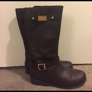 Kids Michael Kors boots!