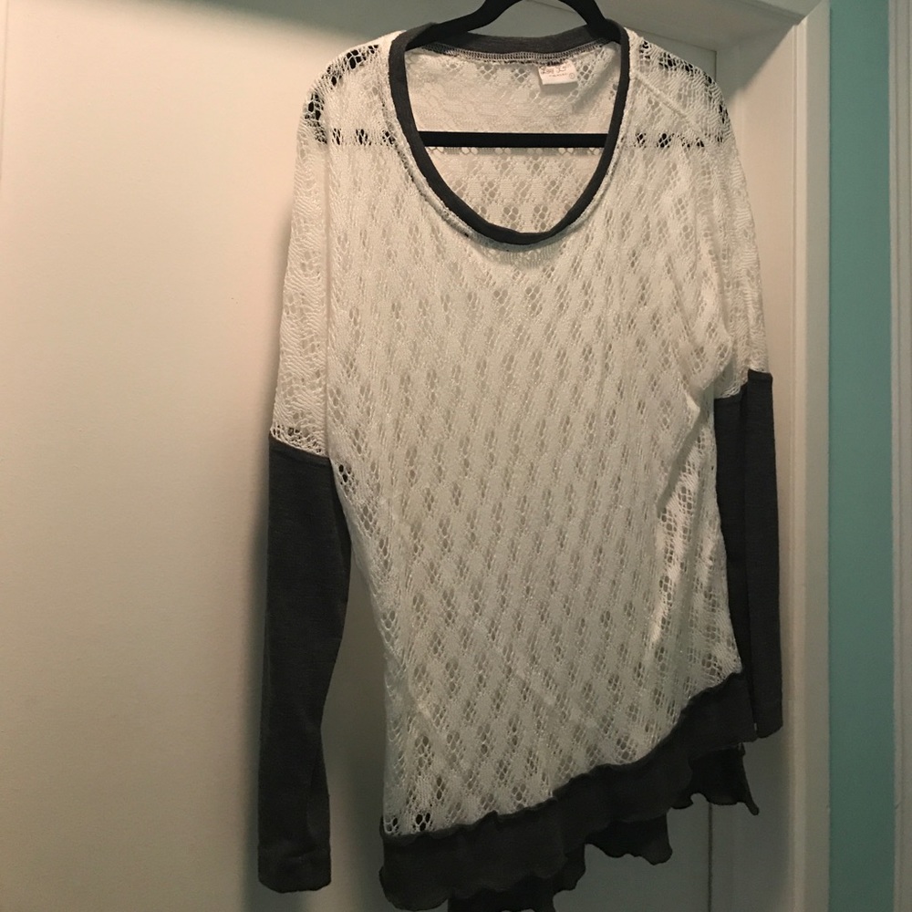 NWOT Lucy Love sweater