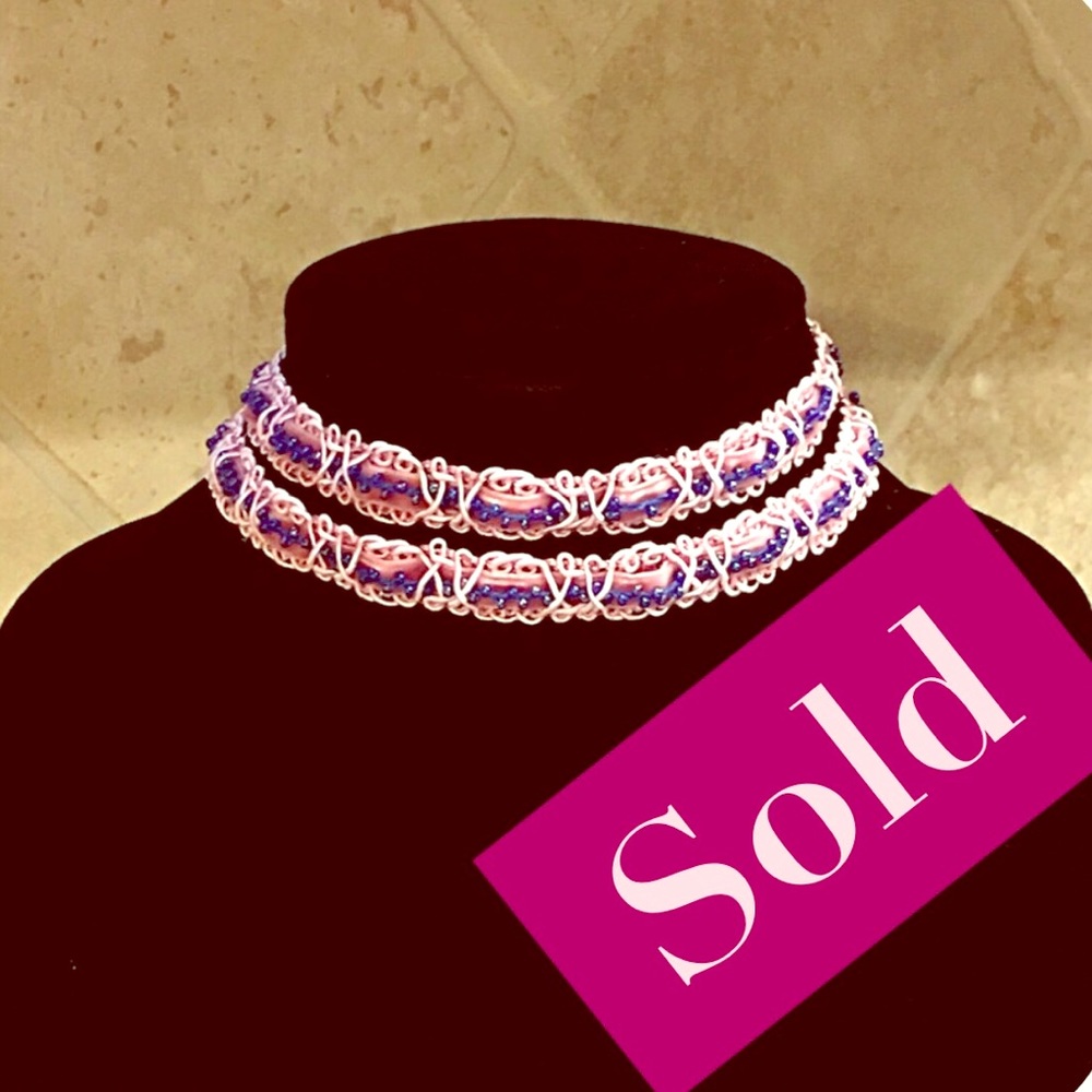 🌸🌷🌼Velvet ➕Czech Glass Bead Necklace 🌷🌼🌸