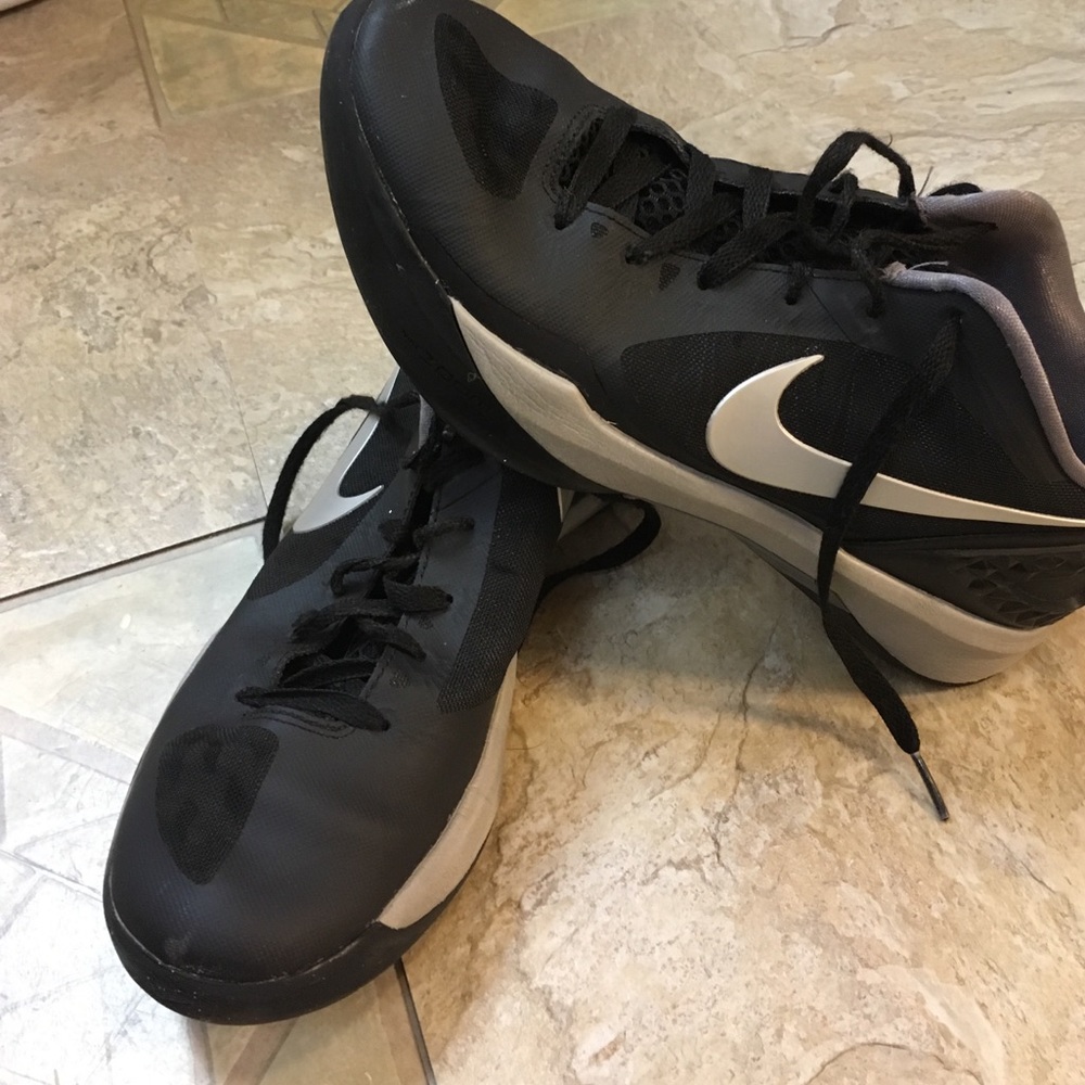 Nike Volleyball Shoes