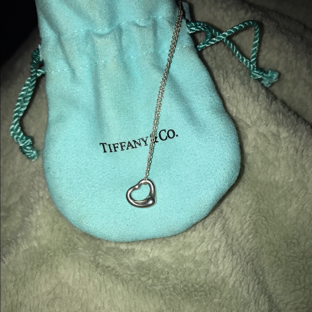 SOLD......Tiffany heart necklace