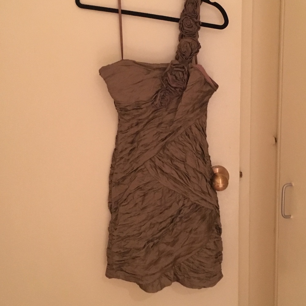 NWT BCBGMAXAZRIA gold dress