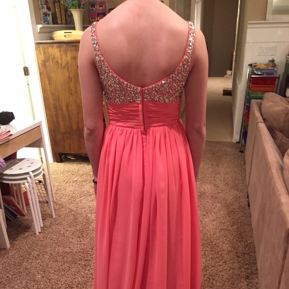 Prom/Formal Dress - Picture 3 of 4