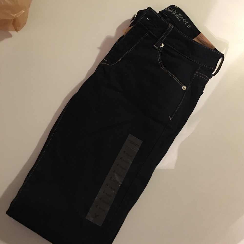Women's American eagle jeans