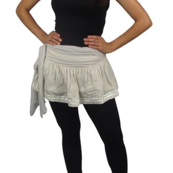 🆕🍄Grey Flare Mini Skirt w/ Tie - Picture 1 of 7