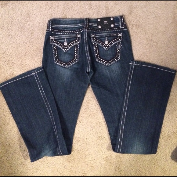 SOLD Miss Me embellished jeans! 👖 - Picture 2 of 3