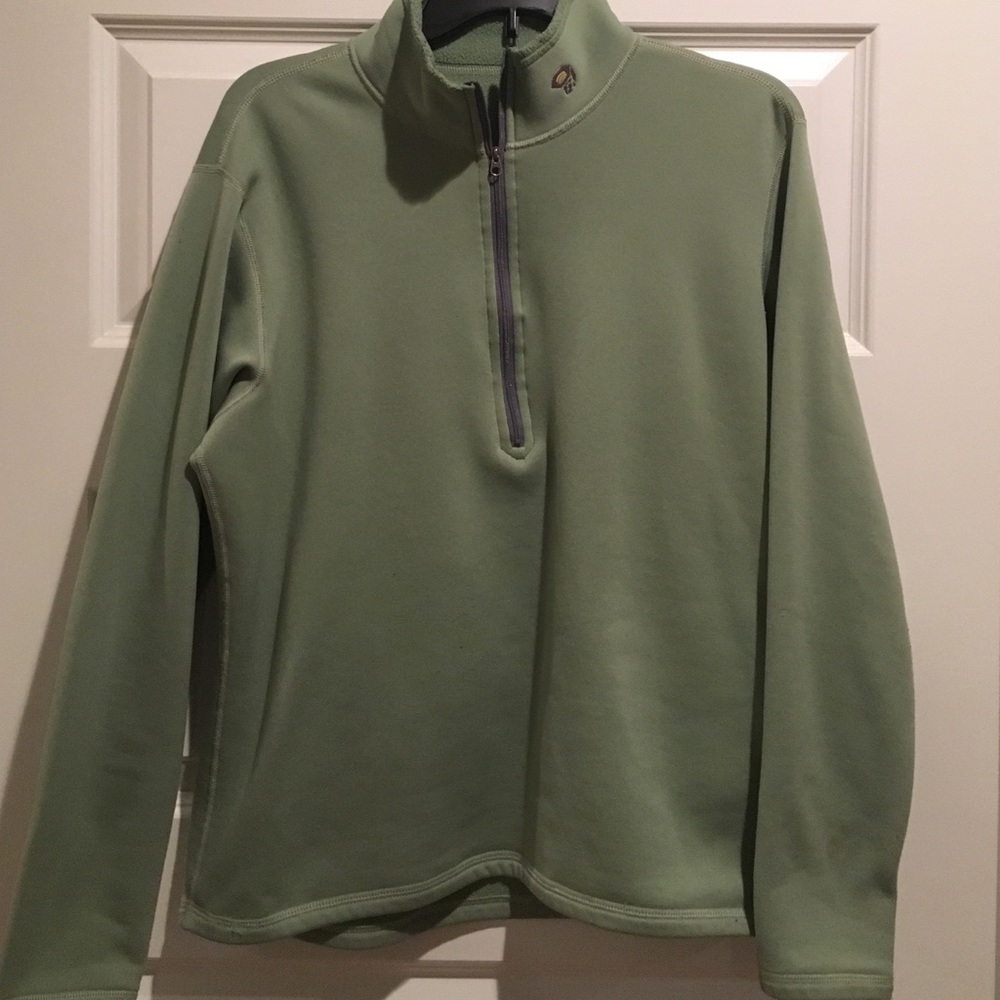 Mountain Hard Ware pullover