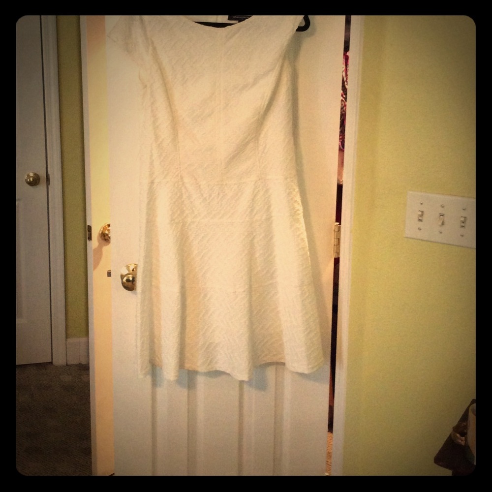 Cap sleeve dress