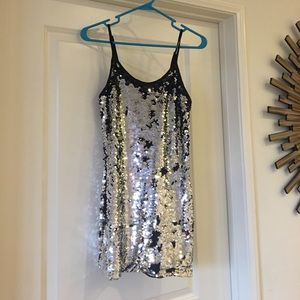Sequin silver/ black mini dress