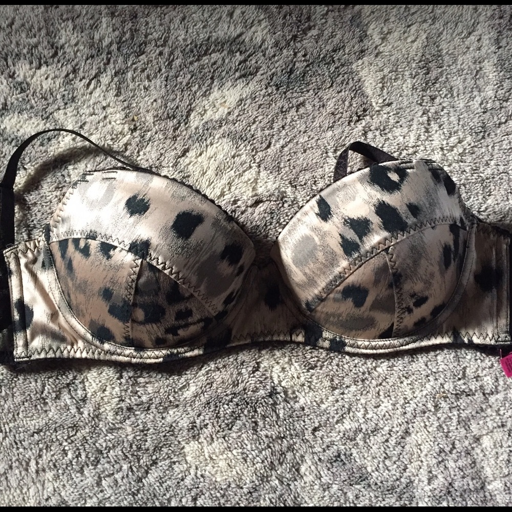 Betsey Johnson 32D