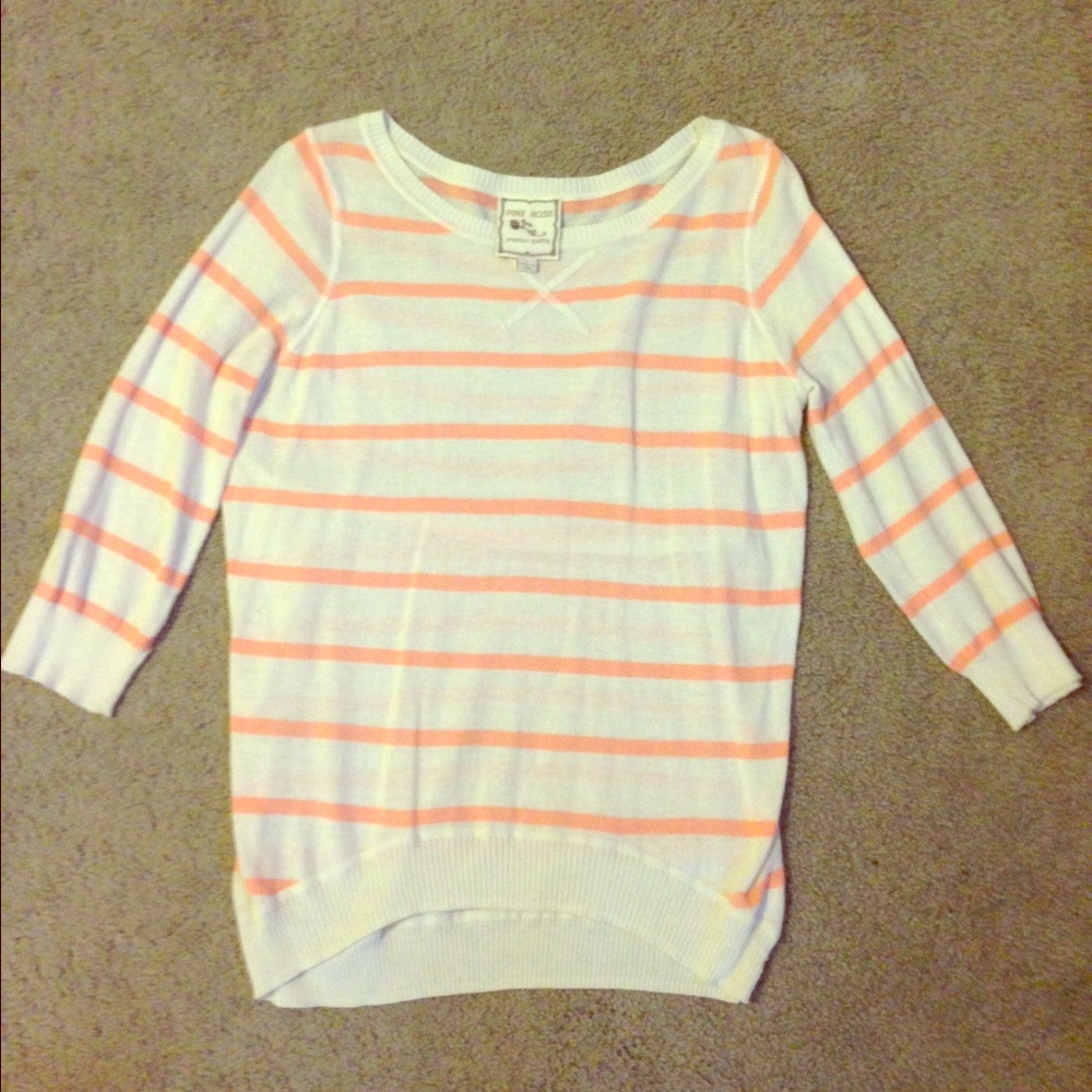 Crew neck 3/4 sleeve top♥️