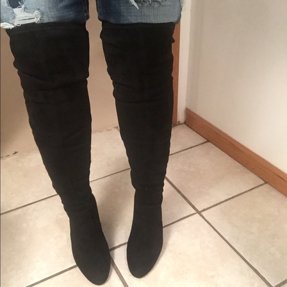 Steve Madden Over The Knee Boots - Picture 2 of 2