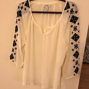 Old navy off white flowy top
