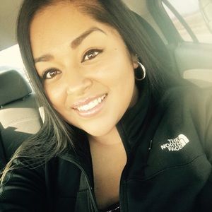 Meet your Posher, Karleen