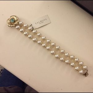 Talbots faux pearl bracelet