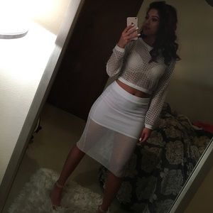 BUNDLE DEAL! Mesh crop top & mesh skirt!✨