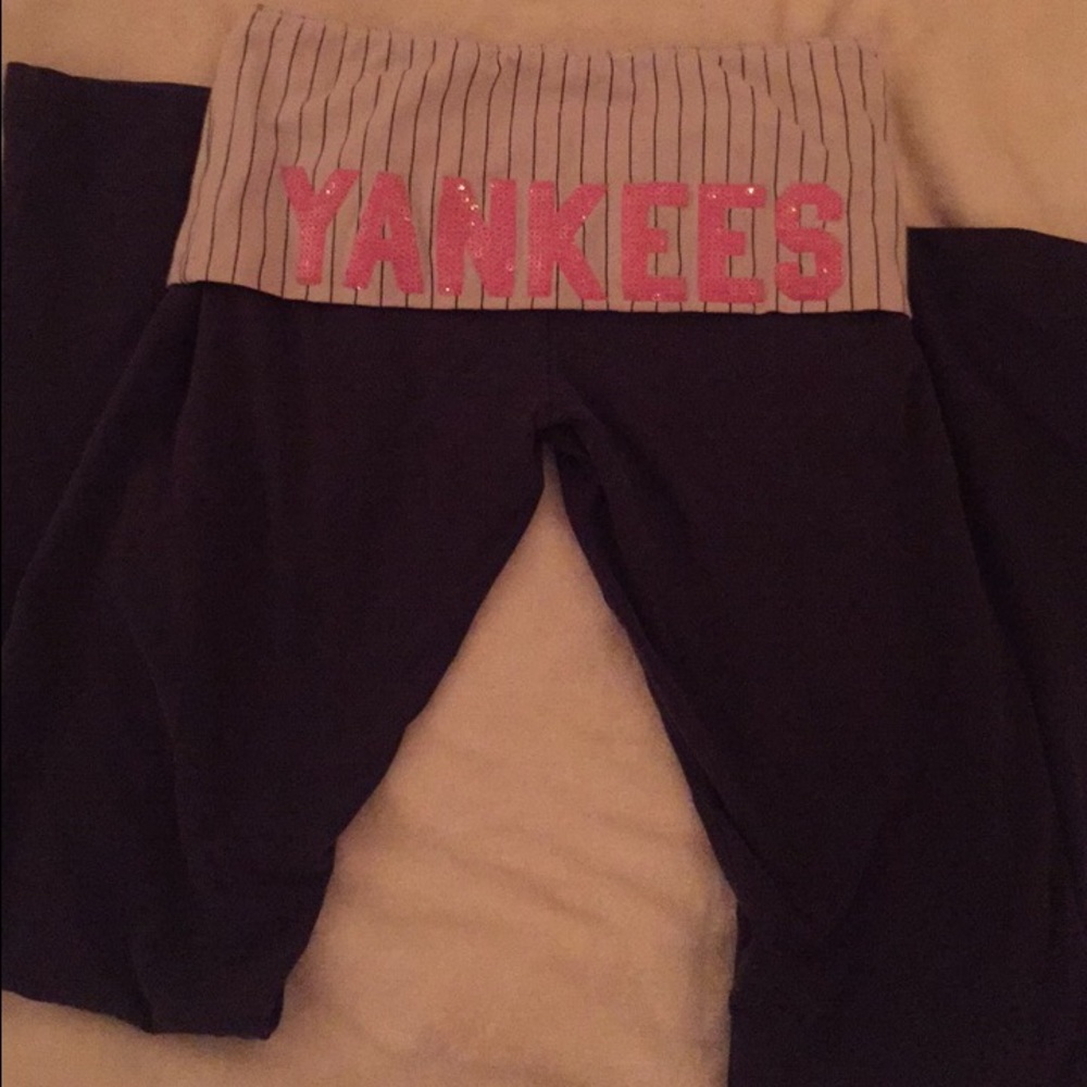 Victoria Secret PINK Yoga pants