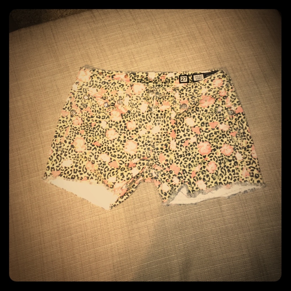 Miss Me leopard and floral shorts