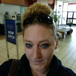 Meet your Posher, Karmin