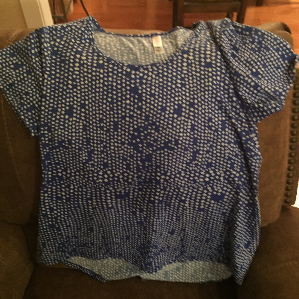 Lularoe Classic Tee M