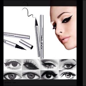 Eyeliner Extreme black liquid pen