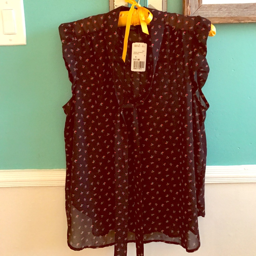 NWT Forever 21 floral flowy blouse tank
