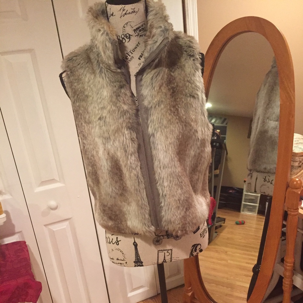 Faux fur vest