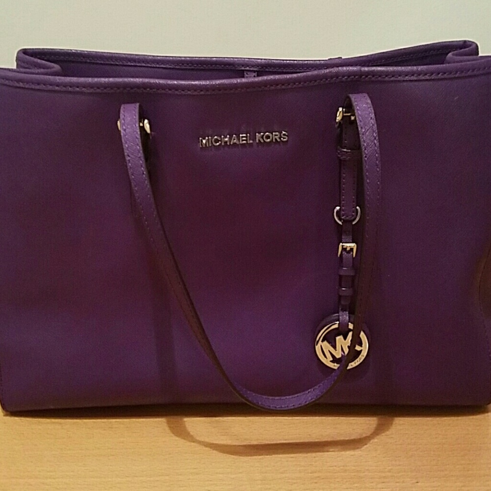 MICHAEL KORS BAG