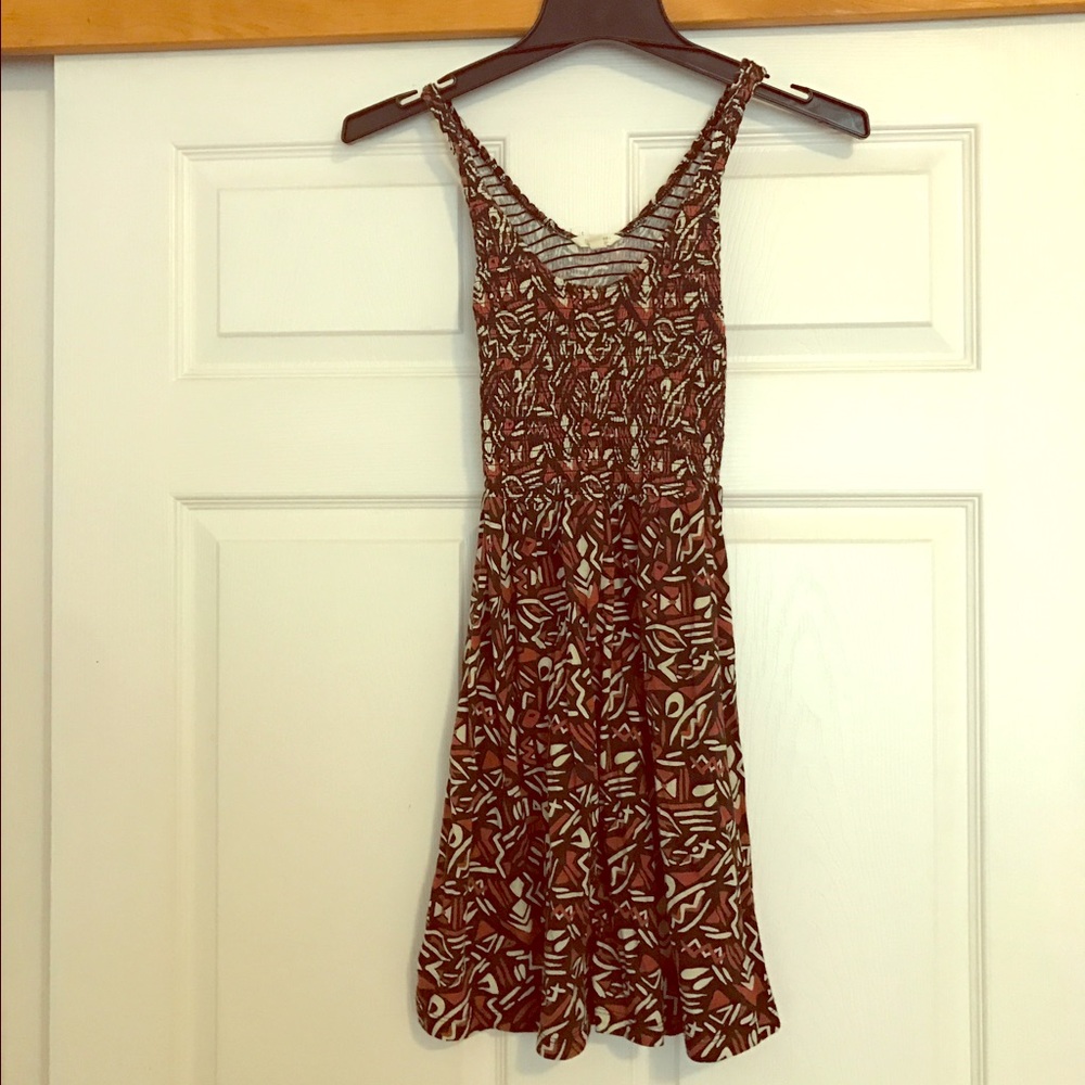 Forever 21 dress. Super cute and trendy!