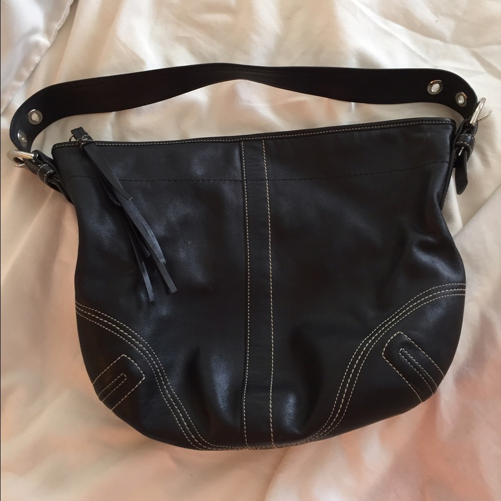 SOLD* BLACK COACH BAG